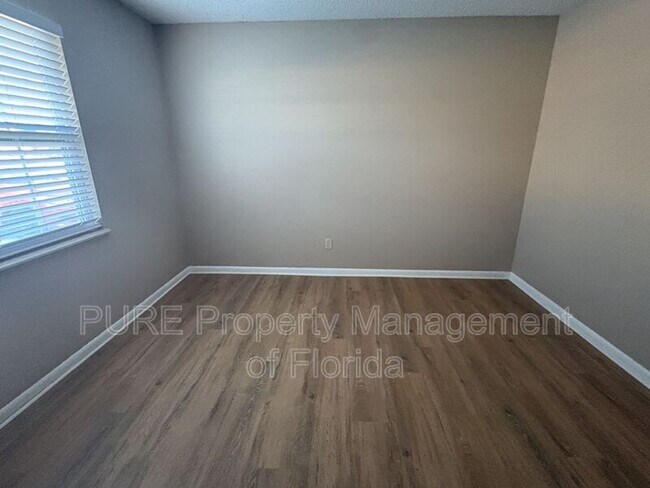 Building Photo - 2040 SE 40th Street Rd
