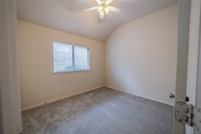 Building Photo - 7509 Dalton Dr