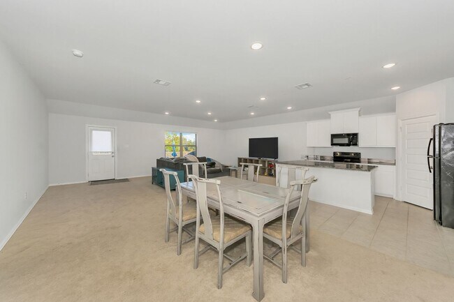 Building Photo - Charming 4BR House in Anna