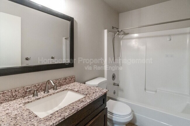 Building Photo - 509 S Skipworth Ct