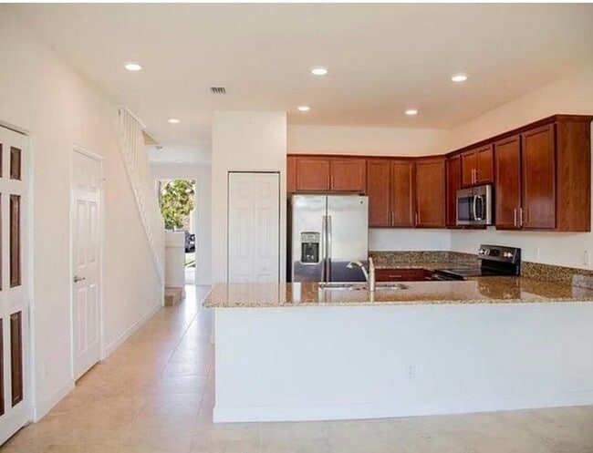 Building Photo - 4324 Maybelle Ln