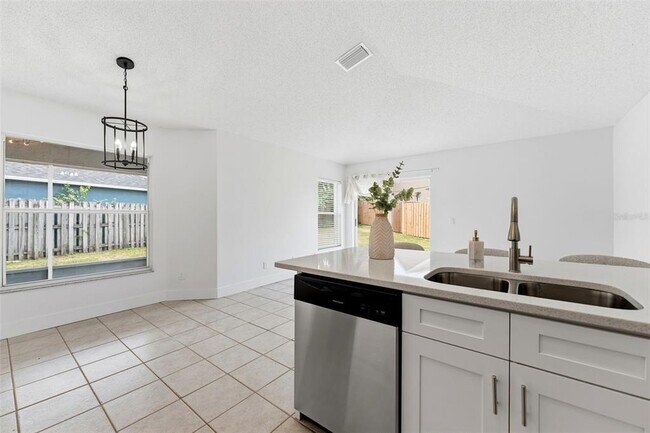 Building Photo - 6048 Sand Key Ln