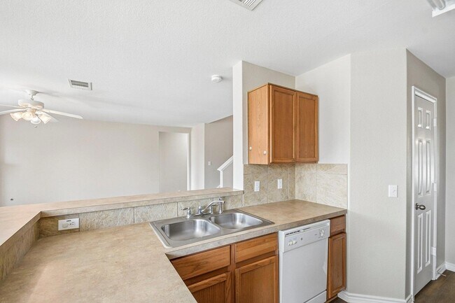 Building Photo - 14413 Gurney's Eagle Dr