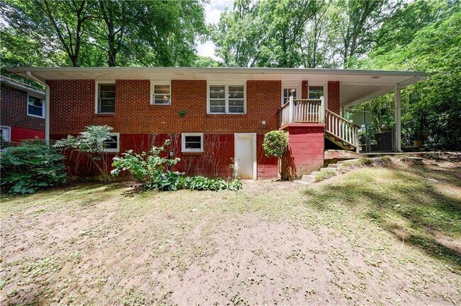 Building Photo - 893 Willivee Dr