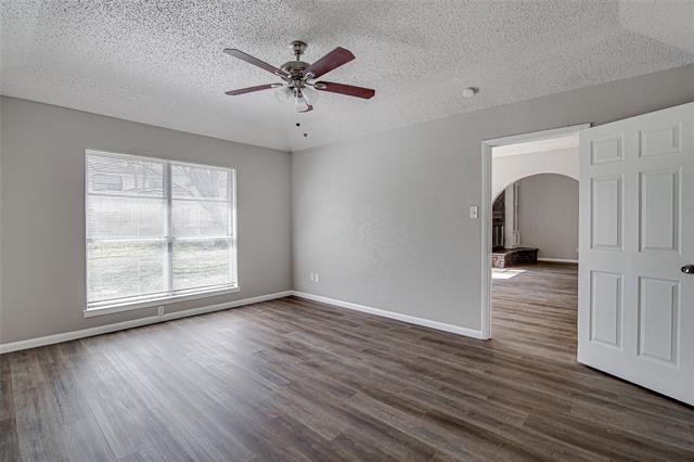 Building Photo - 4801 Winesanker Way