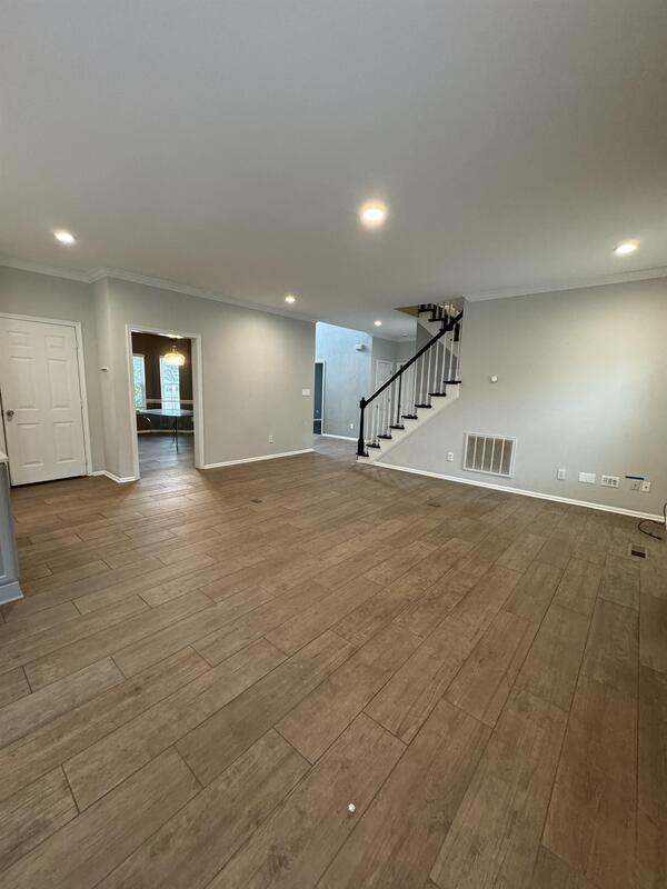 Building Photo - 1515 Ashburn Ct