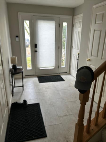 Building Photo - 4 Hemingway St