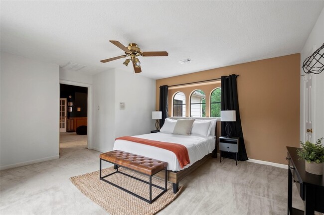 Building Photo - 14022 Champions Hamlet Ct