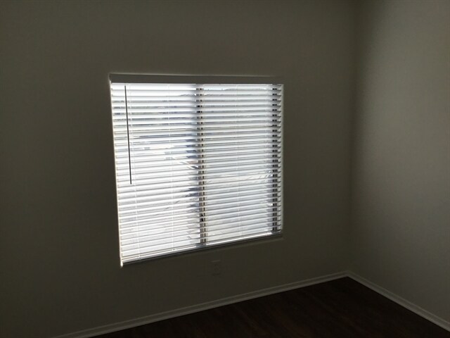 Building Photo - 5308 S 53rd Ln