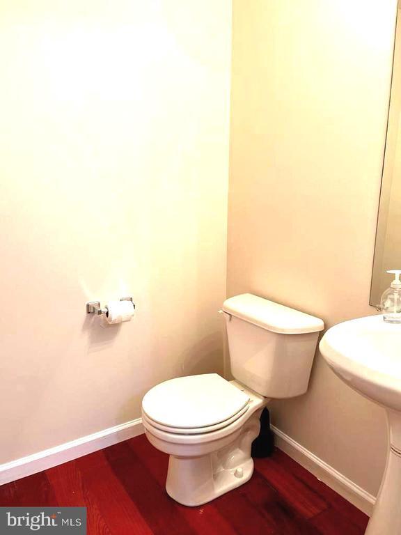 Building Photo - 3269 Halcyon Ct
