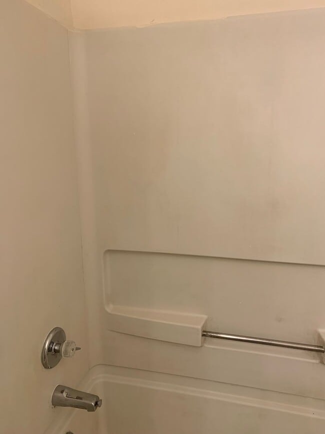 Building Photo - One Month Free **Limited Time**Prime Location