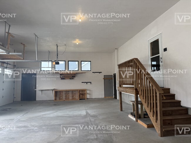 Building Photo - 4866 Prairie School Dr