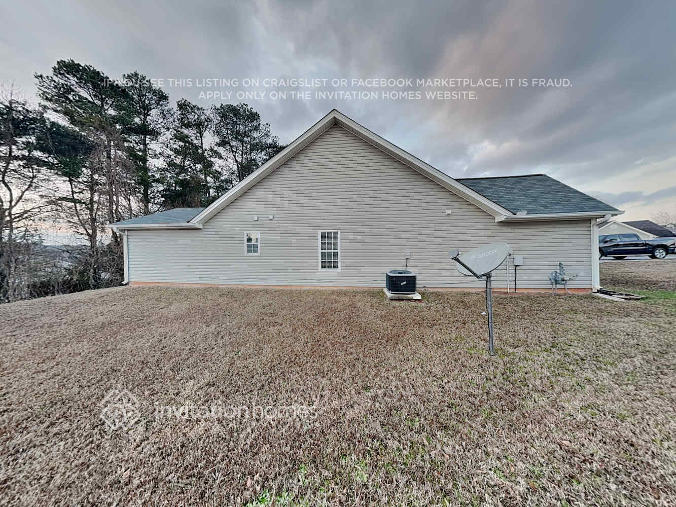 Building Photo - 10 Kentshire Pl NW