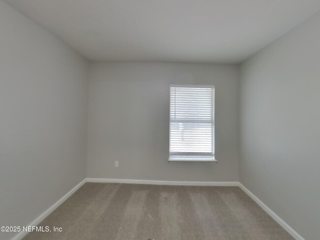 Building Photo - 2268 Eisner Dr