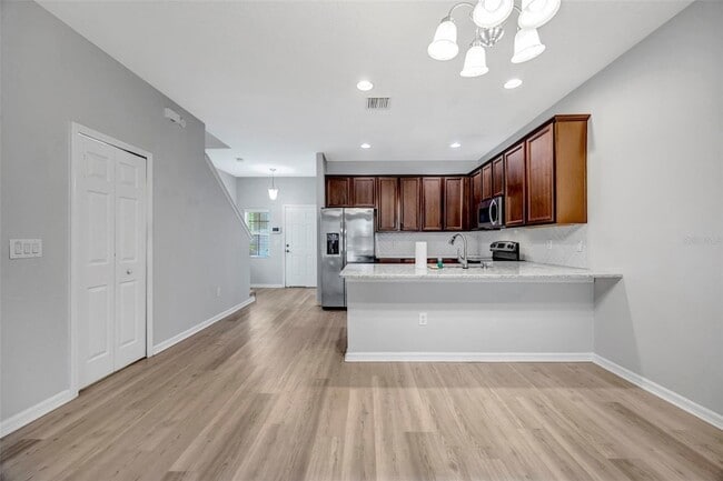 Building Photo - 6705 Holly Heath Dr