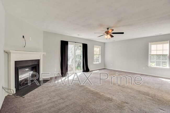 Building Photo - 4164 Reid St