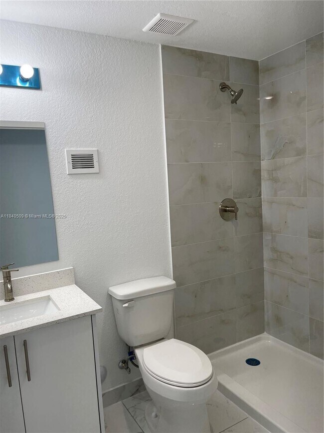 Building Photo - 25818 SW 144th Ave