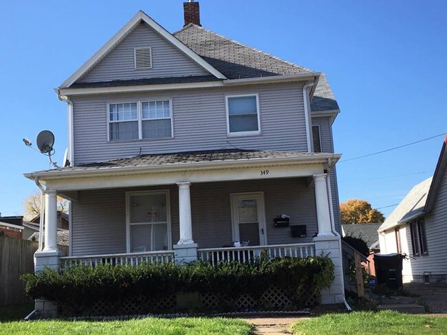 Primary Photo - 349 10th St