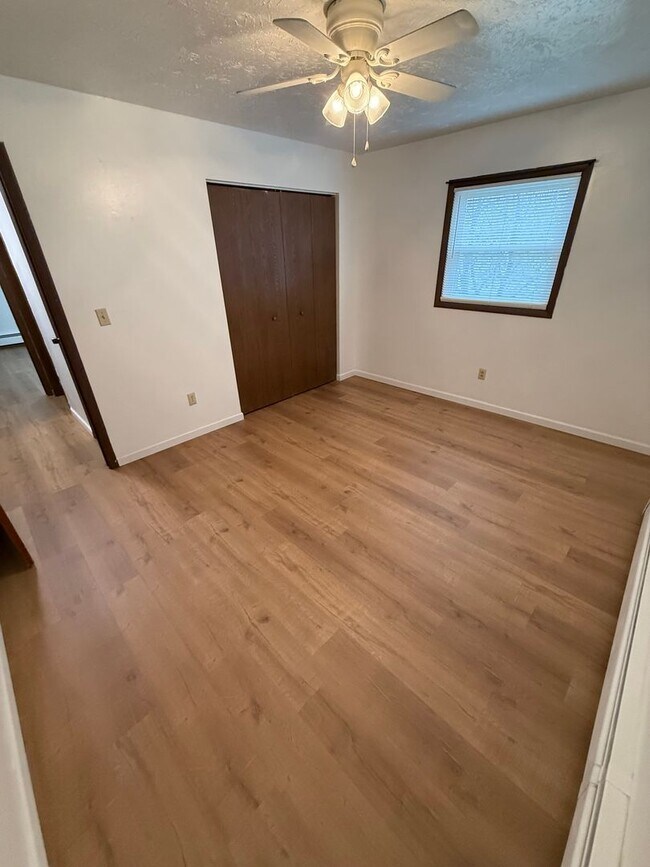 Building Photo - 8422 Colwyn Ct