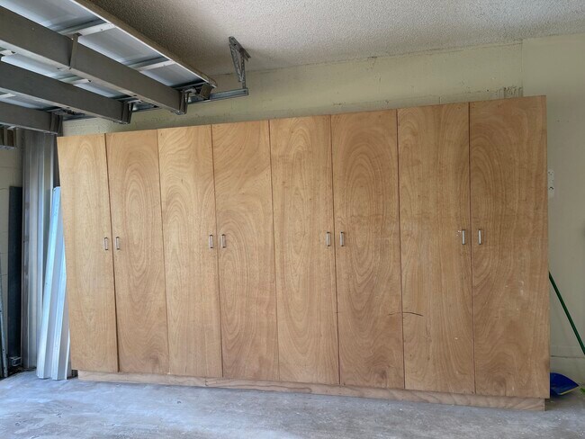 Building Photo - 13261 SW 102nd Terrace