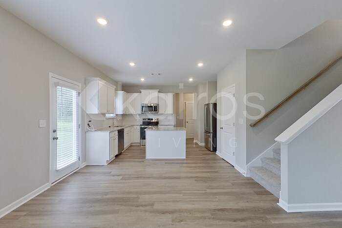 Building Photo - 5171 Cobalt Fls Bnd