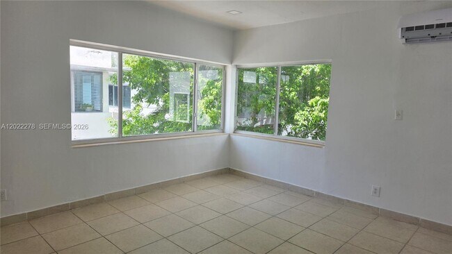 Building Photo - 7629 Dickens Ave
