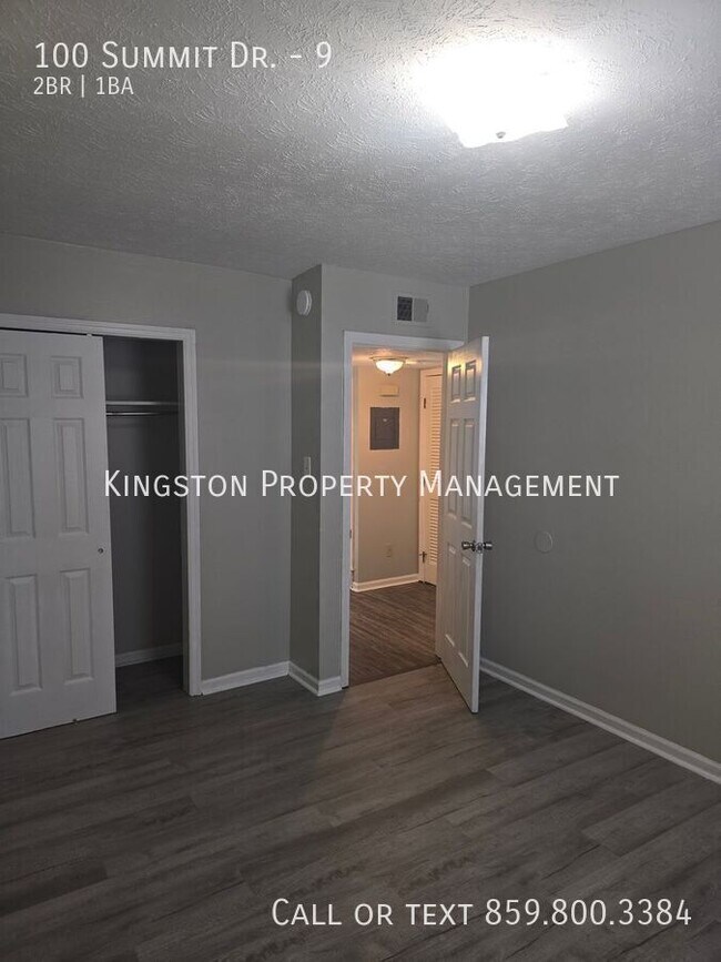 Building Photo - 100 Summit Dr