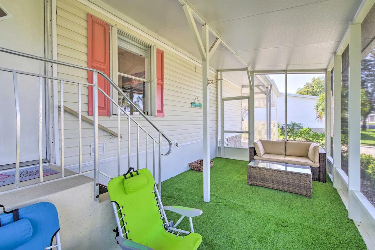 Building Photo - 9896 61st Terrace