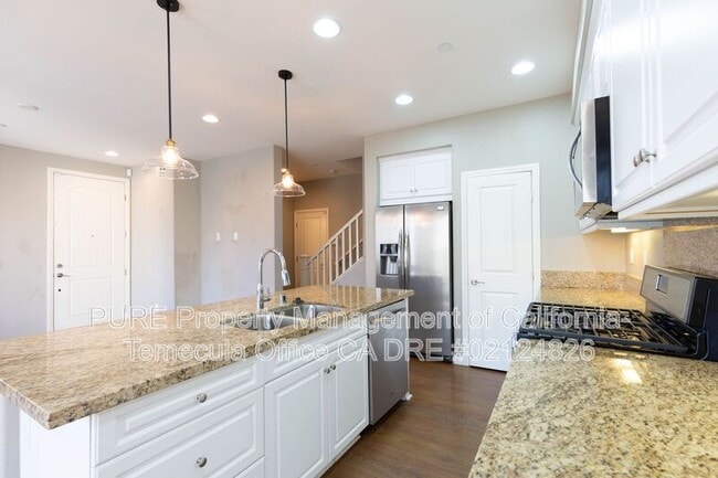 Building Photo - 44102 Calle Luz