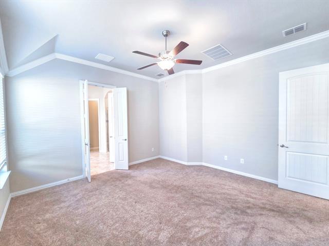 Building Photo - 355 Prairie Ridge Ln