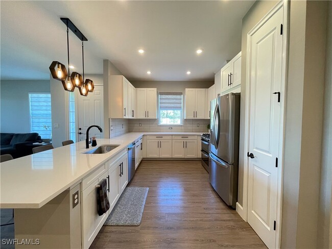 Building Photo - 8021 Calle Canovas Ct