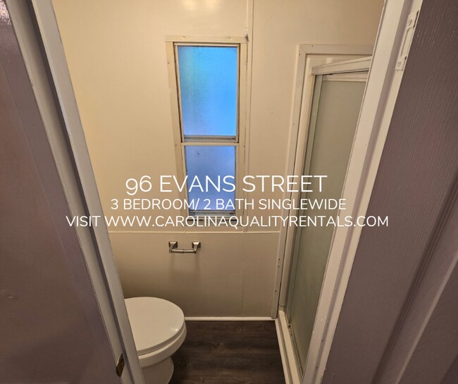 Building Photo - 96 Evans St