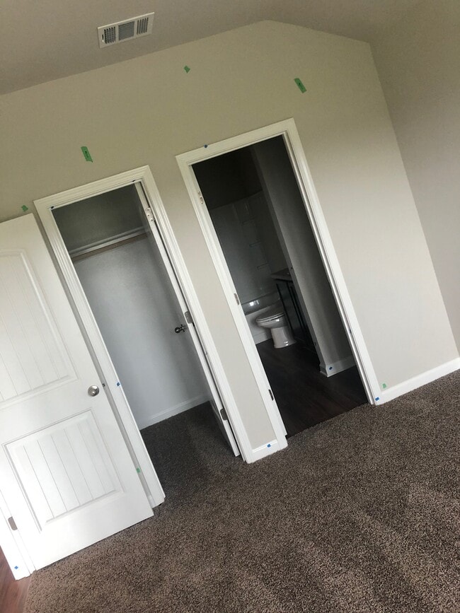 Building Photo - 5683 Magnolia de Percy Dr