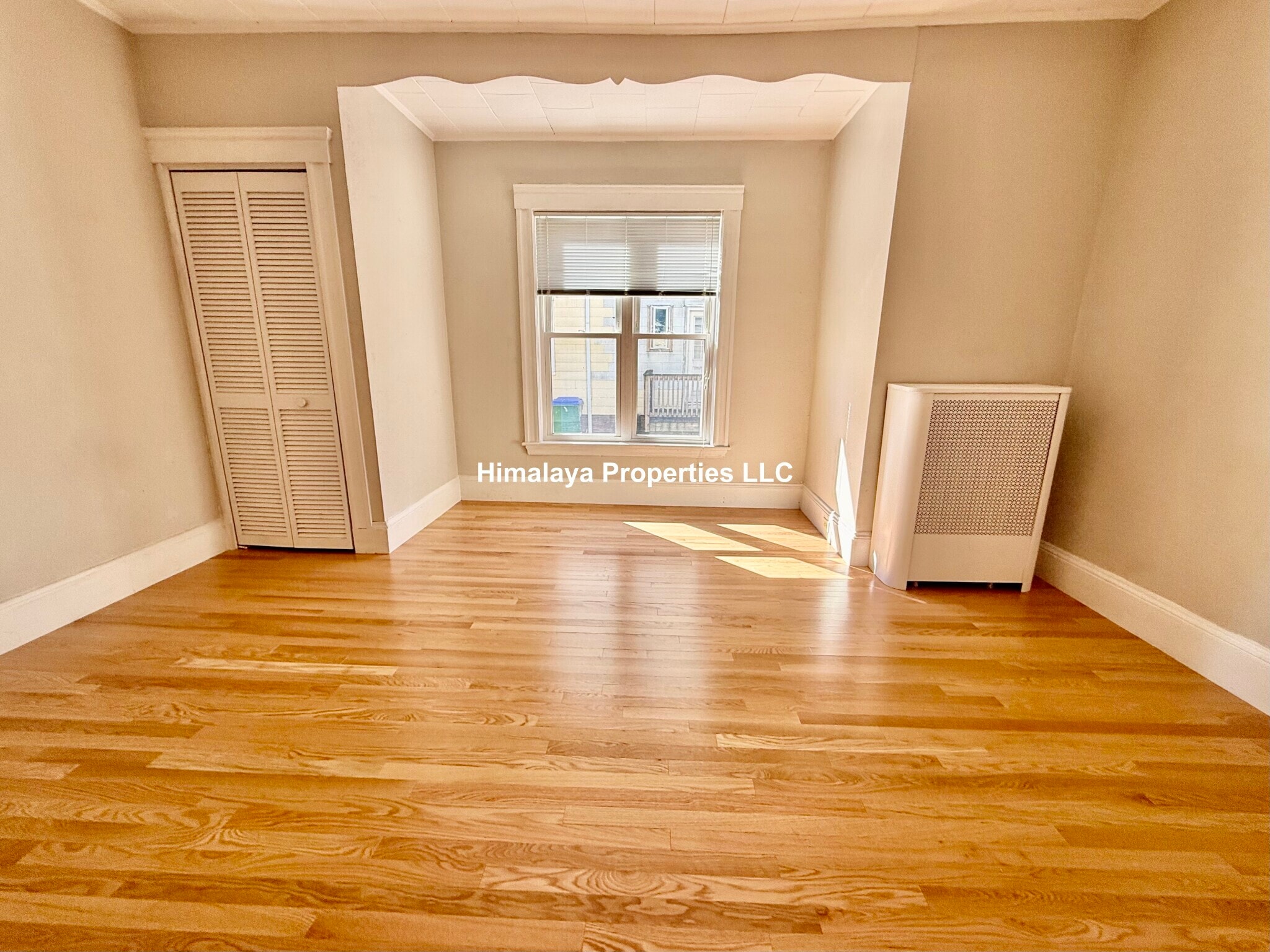 Building Photo - 66 Park St