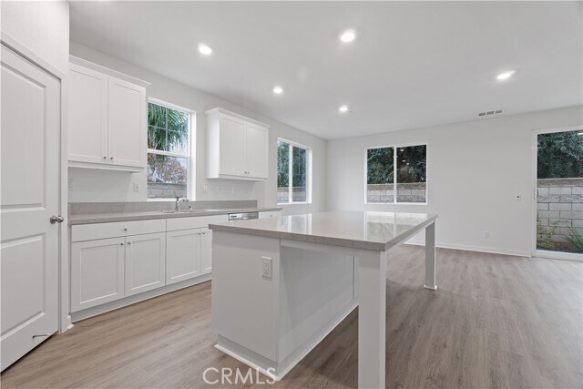 Building Photo - 34222 Travis Ln