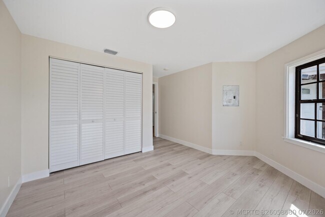 Building Photo - 816 Chukker Rd