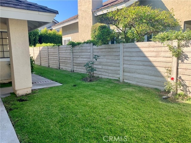 Building Photo - 3 Rushingwind