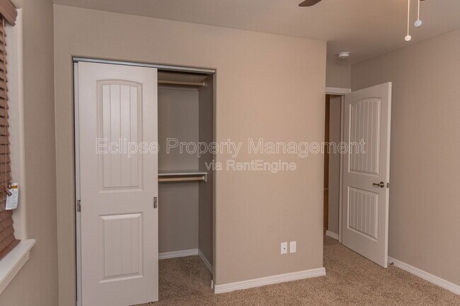 Building Photo - 507 Murphy Dr