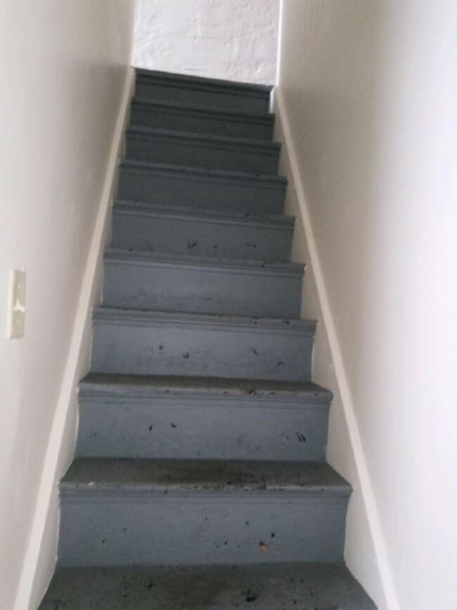 Building Photo - Renovated 1 BD +home office/child's room House with Upgrades