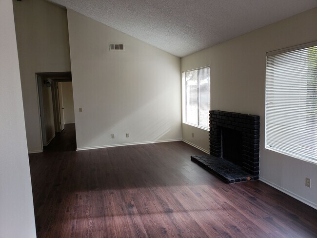 Building Photo - 1335 CAVALIER