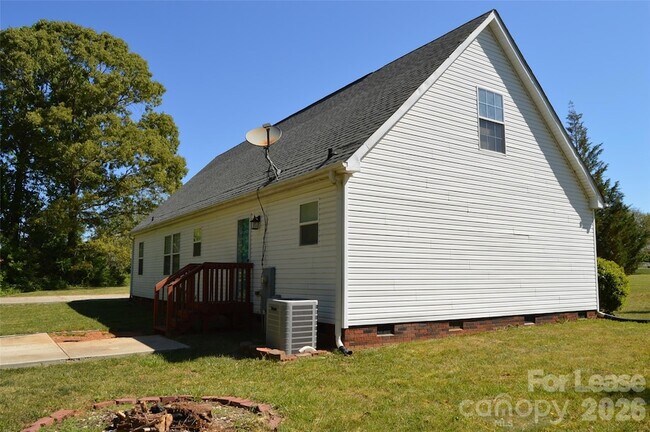 Building Photo - 118 Grain Dr