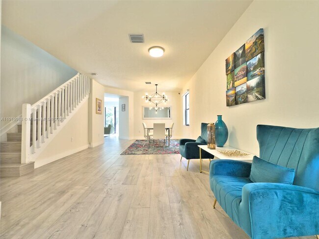 Building Photo - 10583 W 35th Way