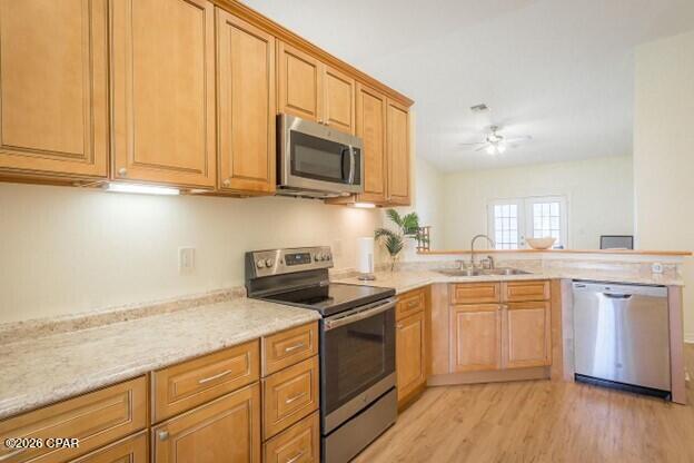 Building Photo - 3225 E Azalea Ave