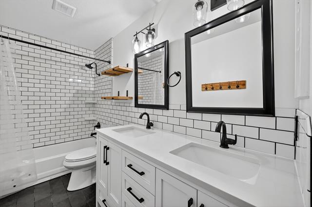Building Photo - 2400 Sweet Grass Trail