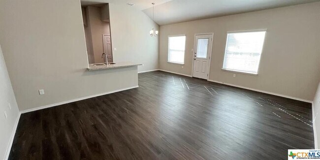 Building Photo - 3412 Scott Cir