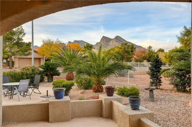 Building Photo - 10820 Dover Creek Ave