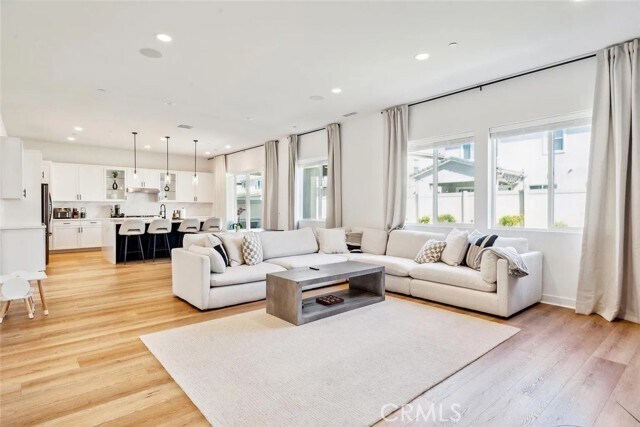 Building Photo - 17715 Hillside Way