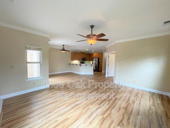 Building Photo - 1 Hidden Brooke Way