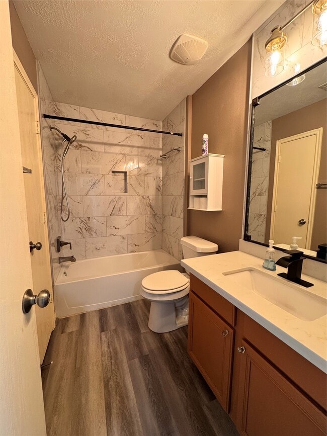 Building Photo - 19115 Saddleville Mills Ln