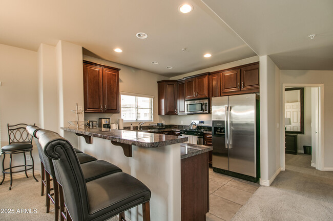 Building Photo - 5350 E Deer Valley Dr